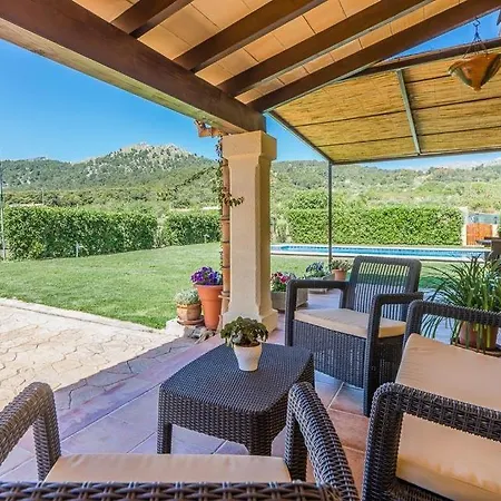 Sleeps 2 With Pool Air Con And Wifi Villa Pollenca